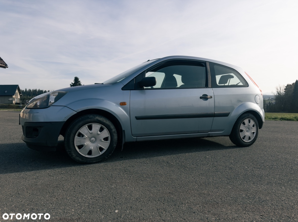 Ford Fiesta 1.3 - 3