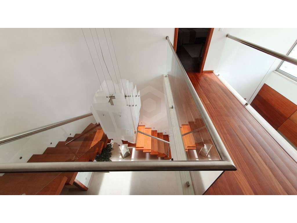 Moradia T5 Contemporânea na Arrábida - Elegância, Conforto e Exclus...-17