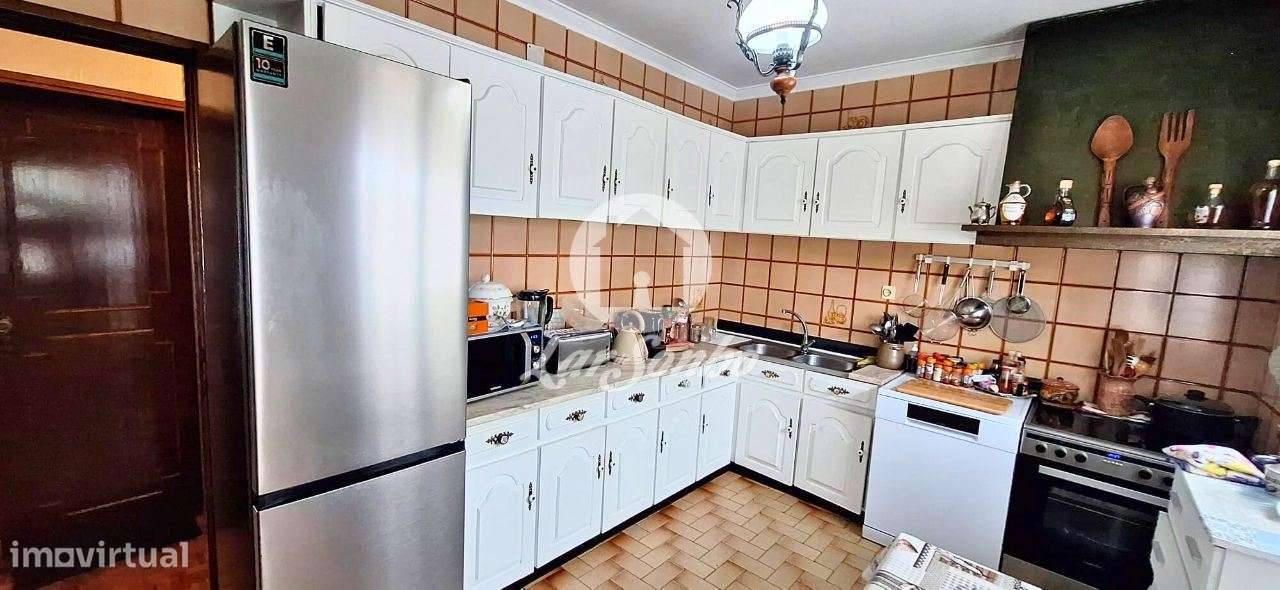 Moradia T5 Independente a 300m da Praia - Grande imagem: 4/30