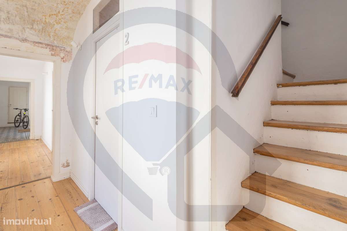 Prédio para Investimento no Centro Histórico de Évora-34