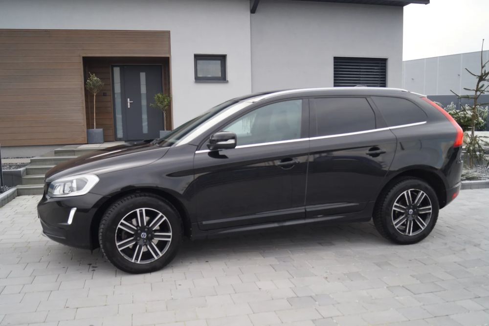 Volvo XC60 I D3 Drive-E Momentum 2017