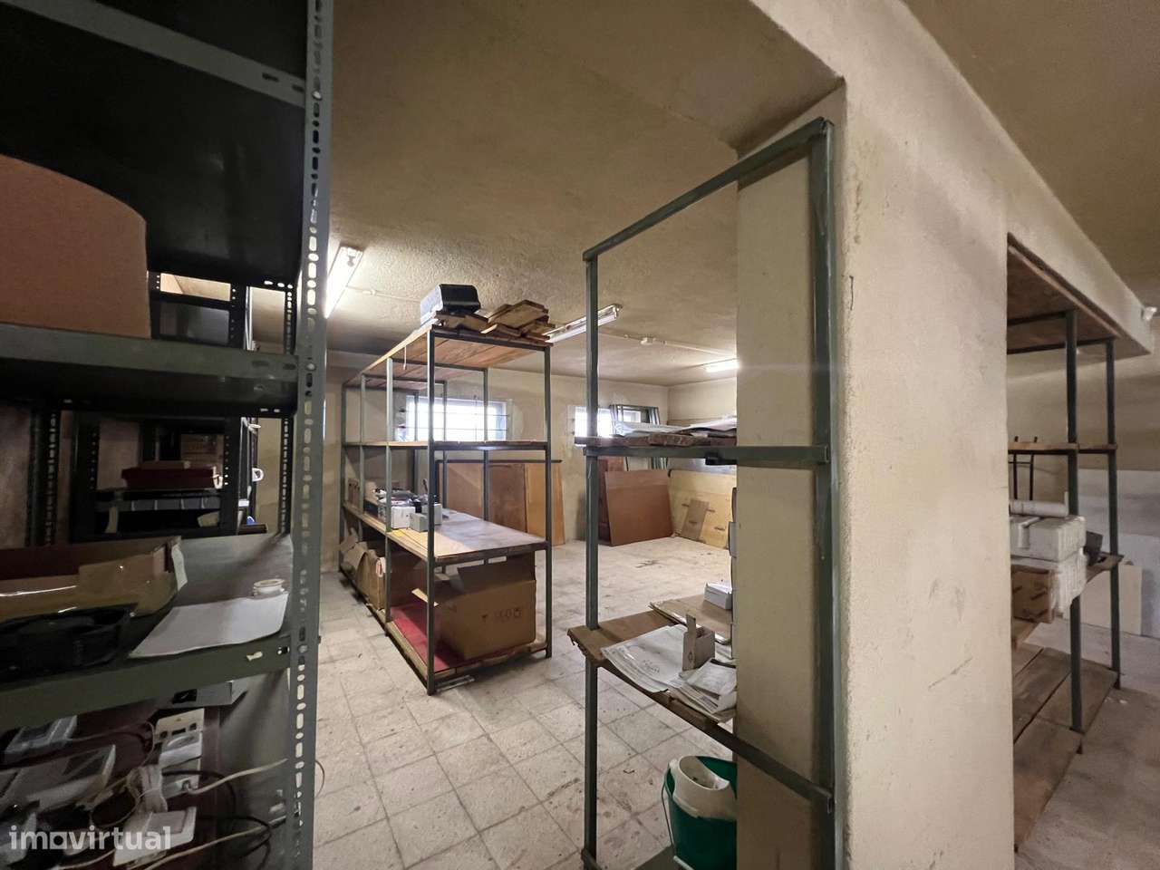 Armazém Multifuncional para venda em São Domingos de Rana com 205m² - Grande imagem: 5/16