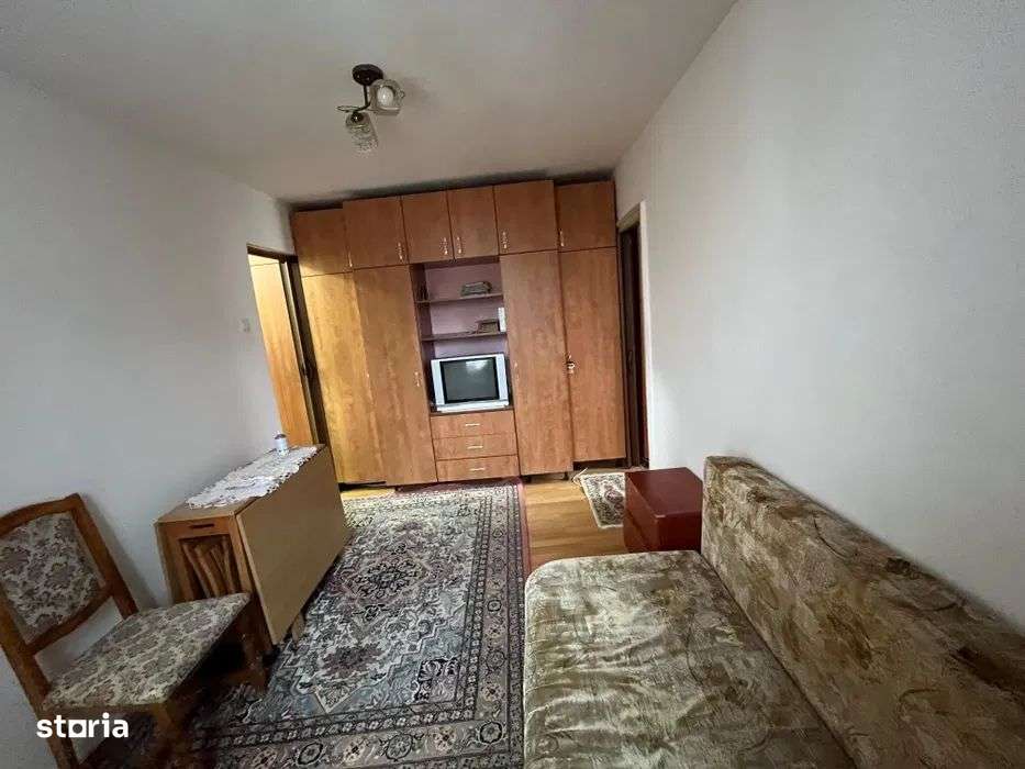 De vânzare apartament cu 2 camere, Gheorgheni, Strada Bușteni-0