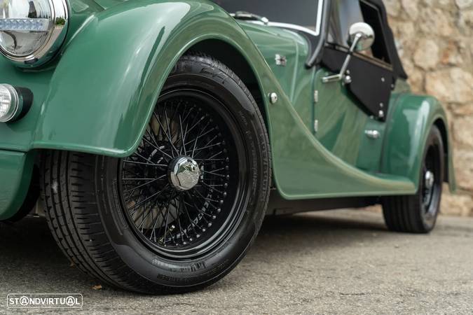 Morgan Plus 4 - 4