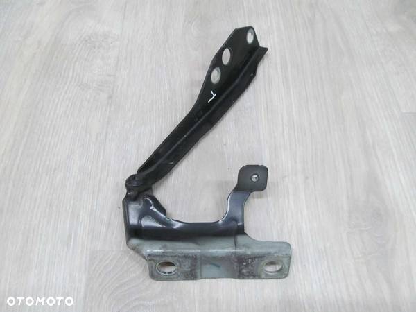 VOLVO C30 C70 S40 V50 04-13 ZAWIAS MASKI SILNIKA LEWY 452-46 30753597 - 1