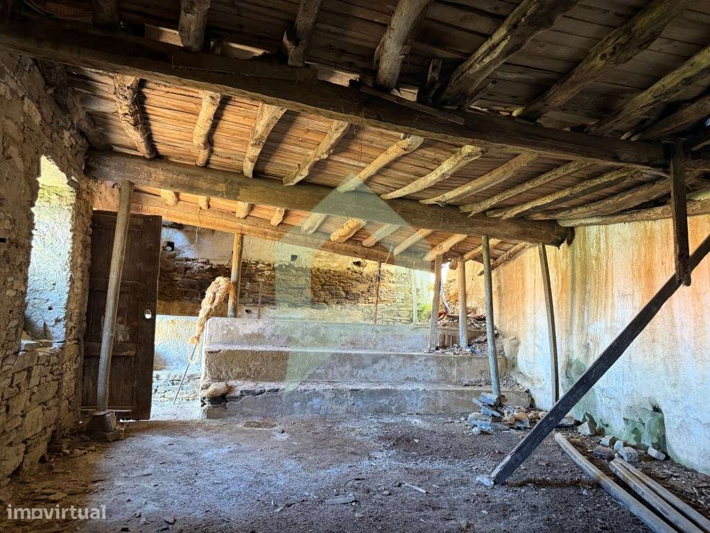 Casa de campo com projeto aprovado em Cidadelhe, Mesão Frio-10