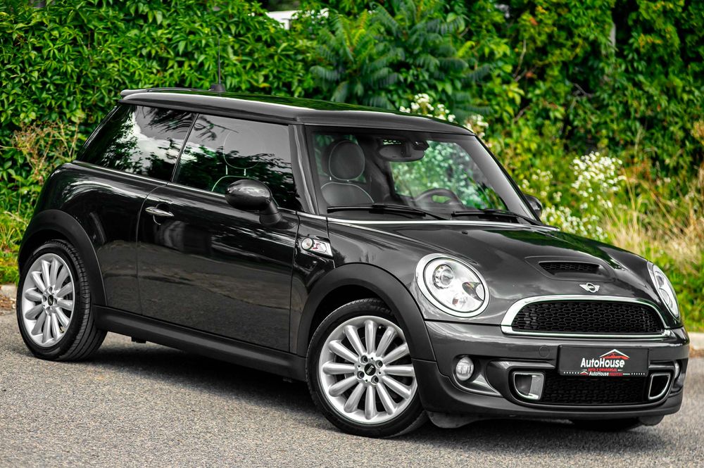 Mini Cooper 50 Camden 2012