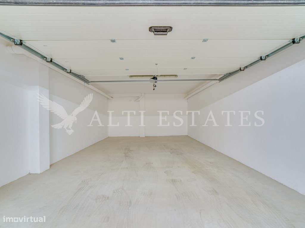 Apartamento Duplex T3 Virado a Sul com Vista Mar, Pronto a Estrear-33