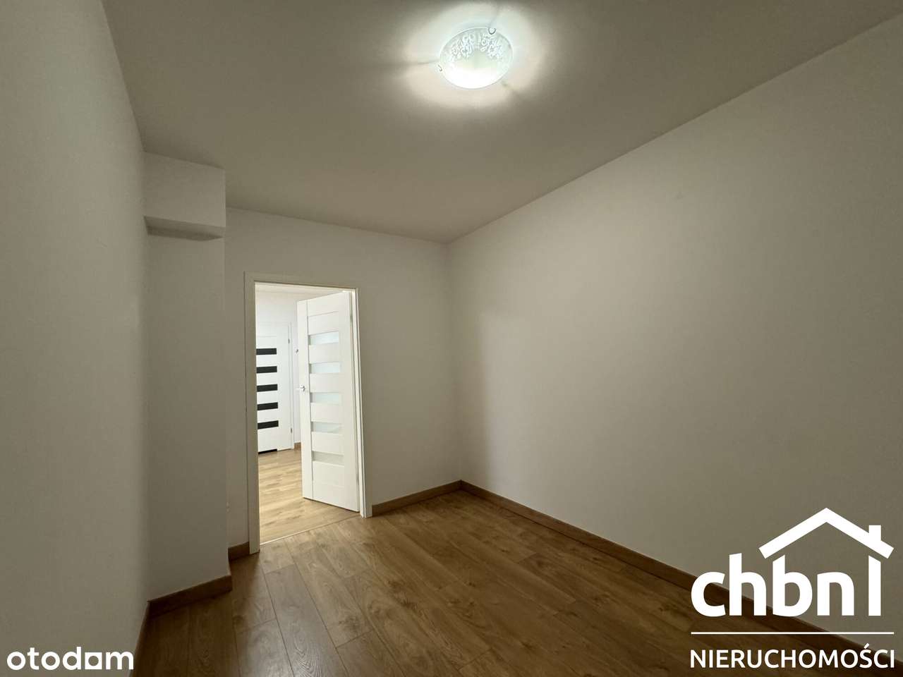 Przestrzeń, wygoda i zielone otoczenie – Chojnice ul. Jantarowa - Pełny obrazek: 5/12