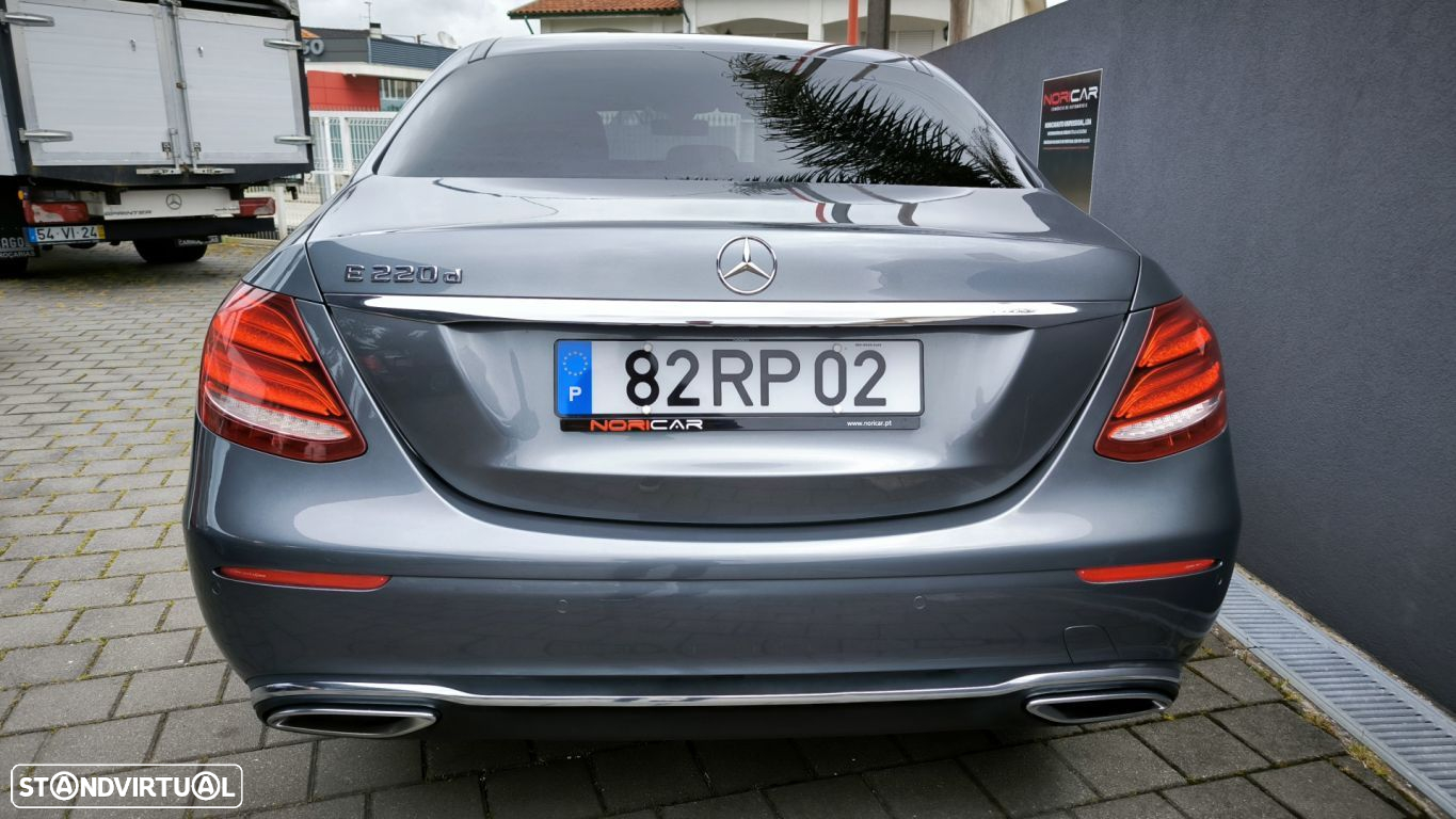 Mercedes-Benz E 220 D Avantgarde+ - 10