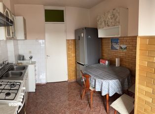 Inchiriez apartament 3 cam. decomandat, in Strand, str. Maramuresului!