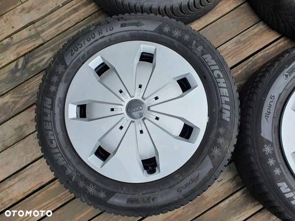 Koła 205/60R16 5Q0 Audi Q1 Q2 Michelin zima 7,0mm - 4