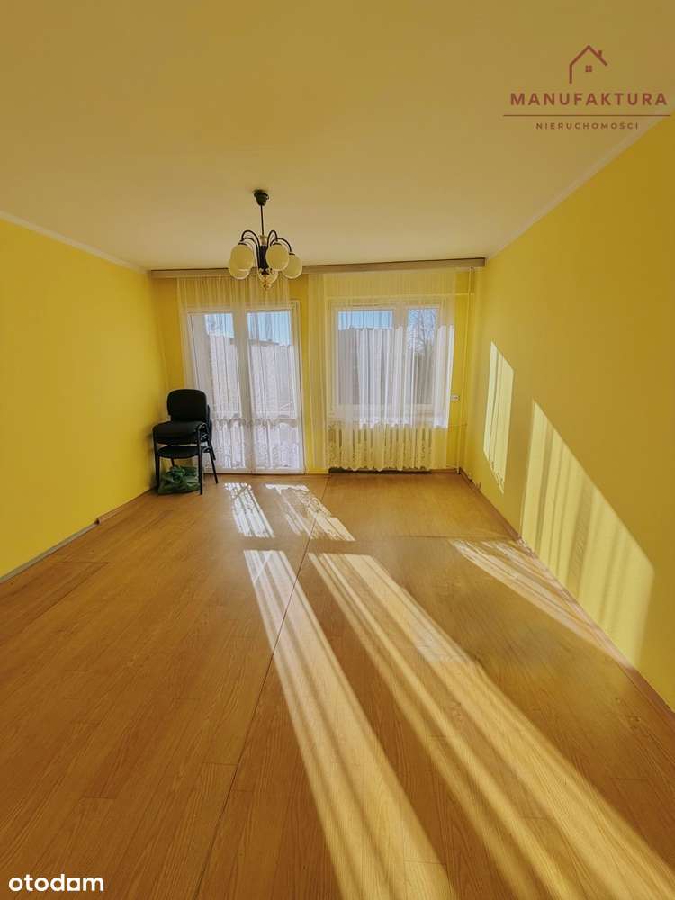 Przestronne i ustawne M3 z balkonem-0