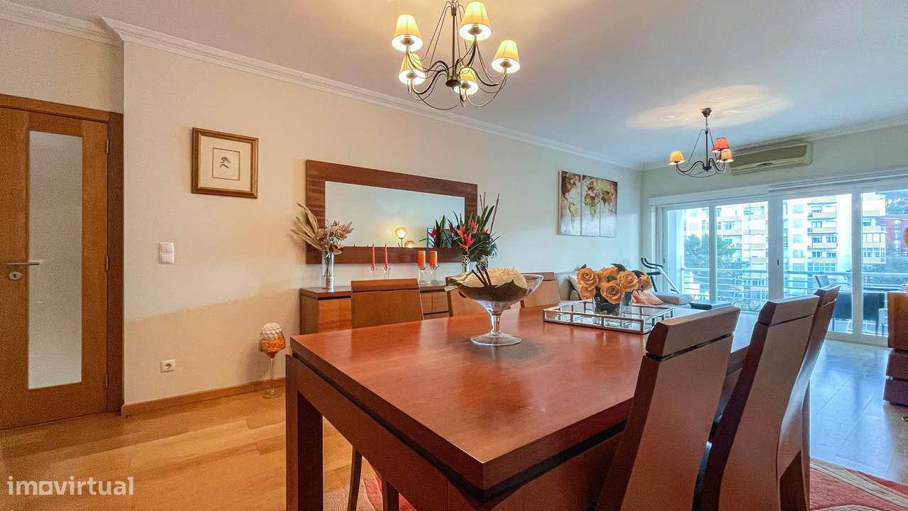 Apartamento T2 - Monte do Estoril - Box 2 carros-2