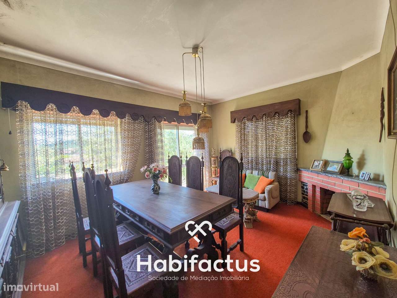 Moradia Isolada Próxima ao Centro de Viseu - Grande imagem: 4/36