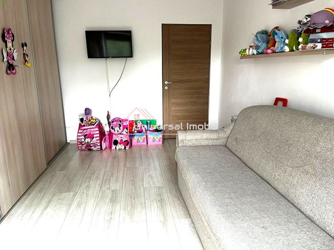 Apartament cu 2 camere decomandate, zona BMW-3