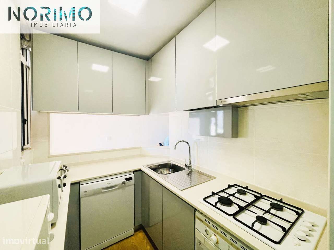 Apartamento T1+1 (1ª linha de mar) - Grande imagem: 4/15
