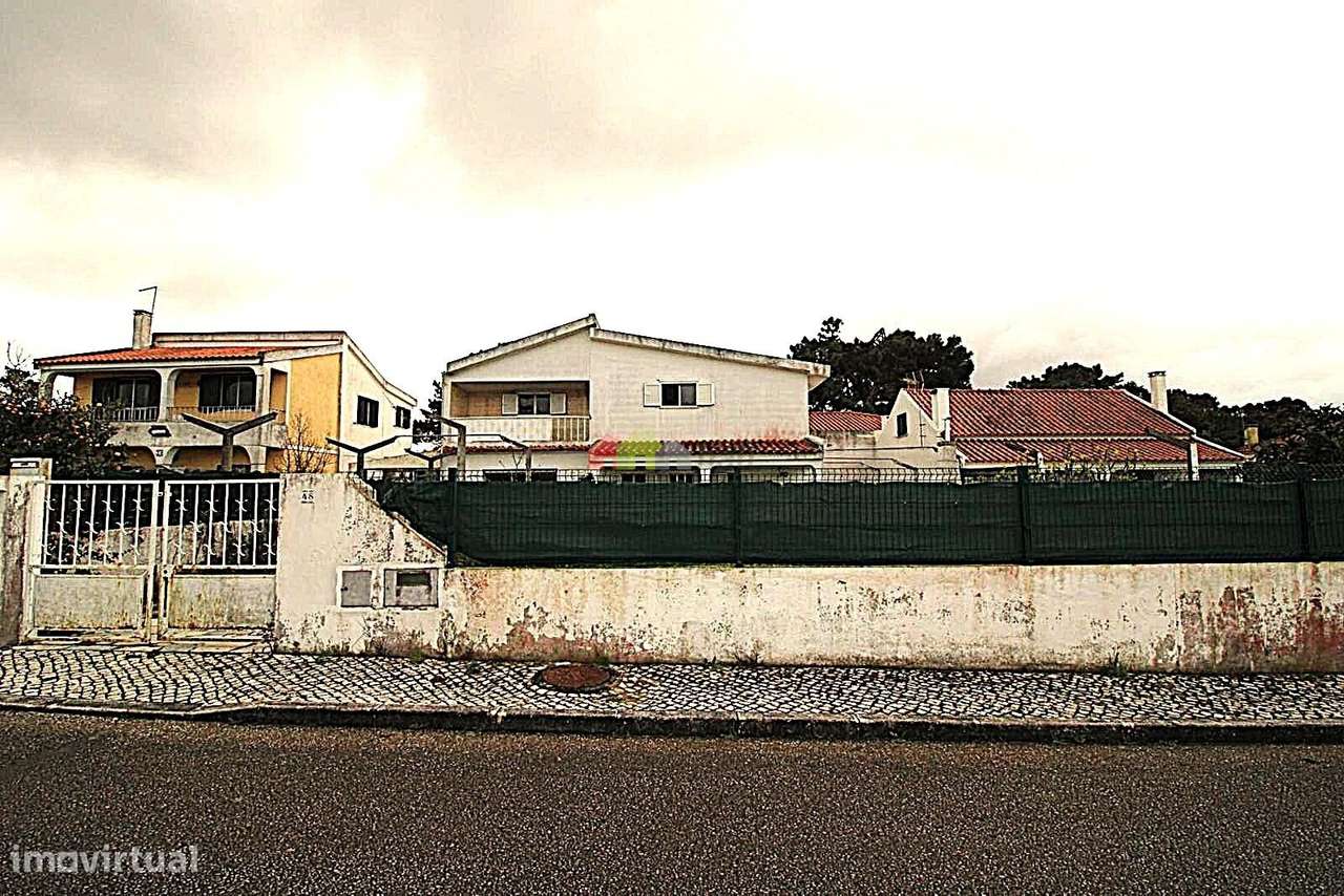 Moradia T3+1 na Lagoa de Albufeira - Sesimbra-22