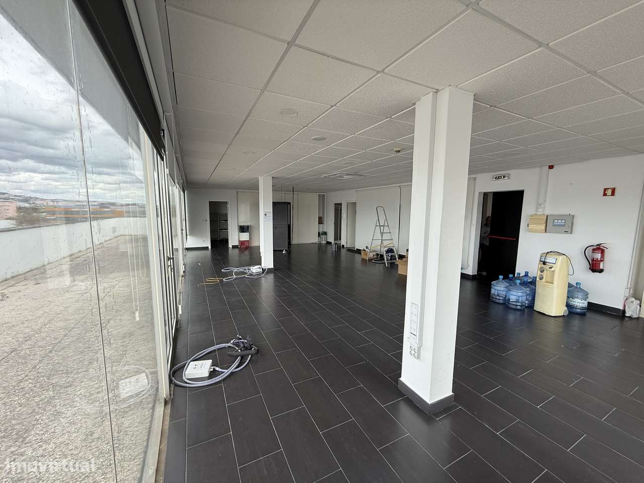 Arrendamento de Escritório Amplo - Polo Tecnológico de Lisboa - Grande imagem: 5/37