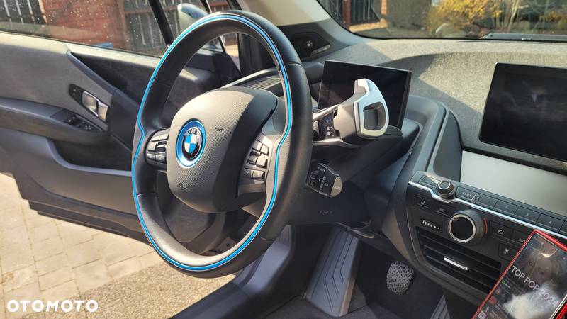 BMW i3 - 8