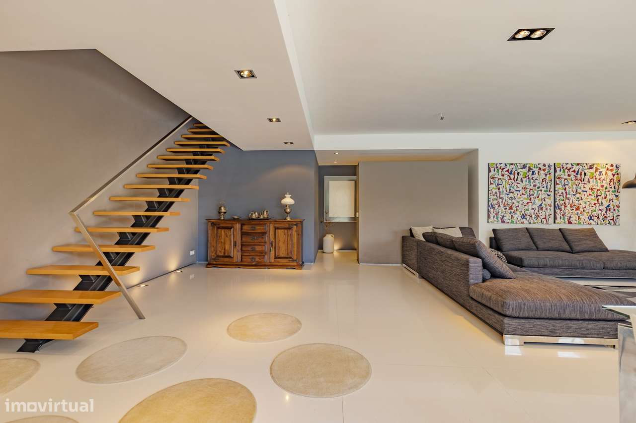 Moradia isolada T6 lote de 1002m2 piscina Sesimbra-26