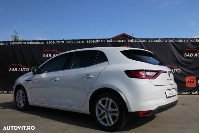 Renault Megane Blue dCi Business - 13