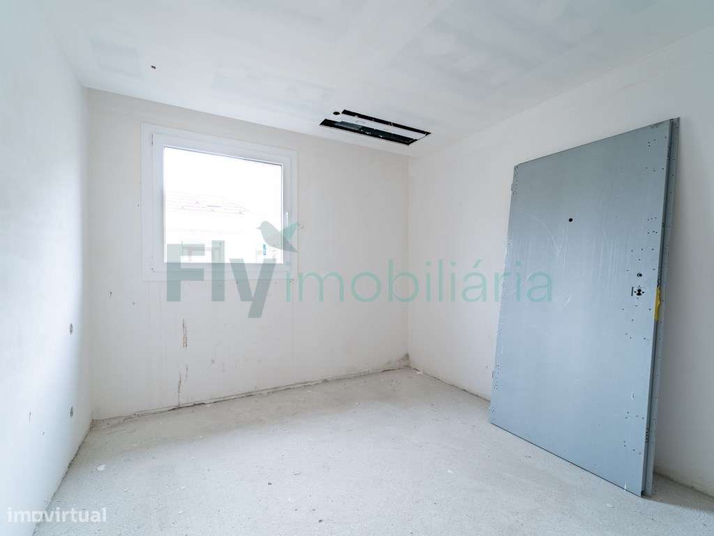 Apartamento T2 - Marquês, Porto-17
