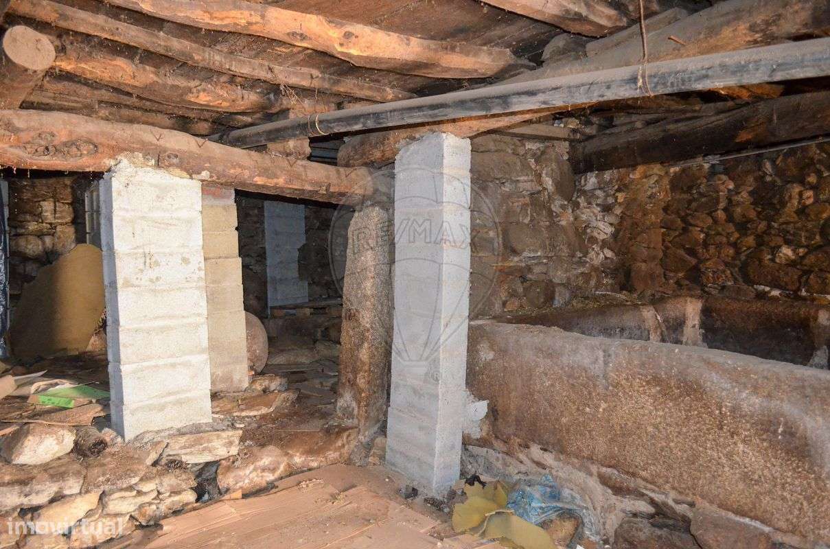 Moradia T2 para venda - Grande imagem: 5/25