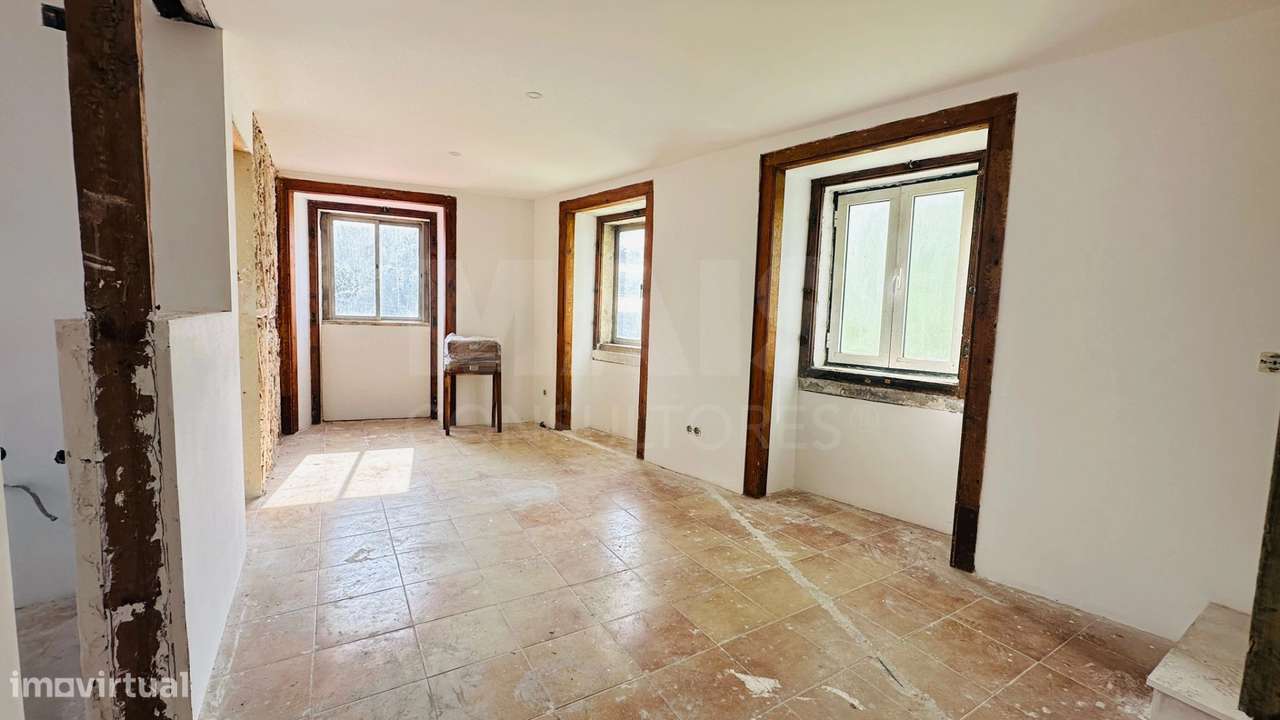 Predio na Ajuda com 4 frações T2 independentes - Grande imagem: 5/19