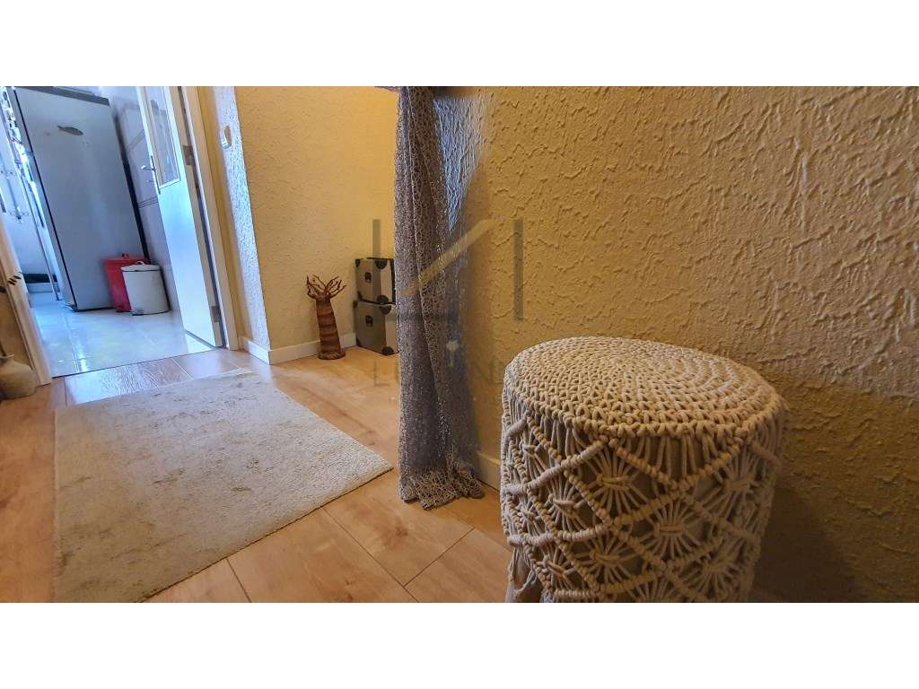 Apartamento T2 na Sobreda-7