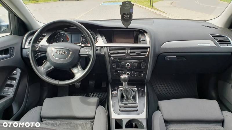 Audi A4 Avant 2.0 TFSI quattro Attraction - 31