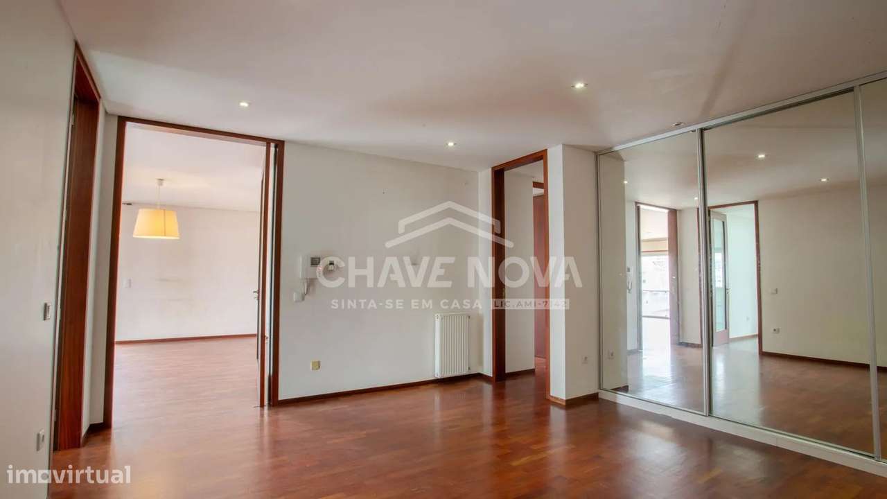 Apartamento T3 Praça das Flores - Bonfim - Porto-9