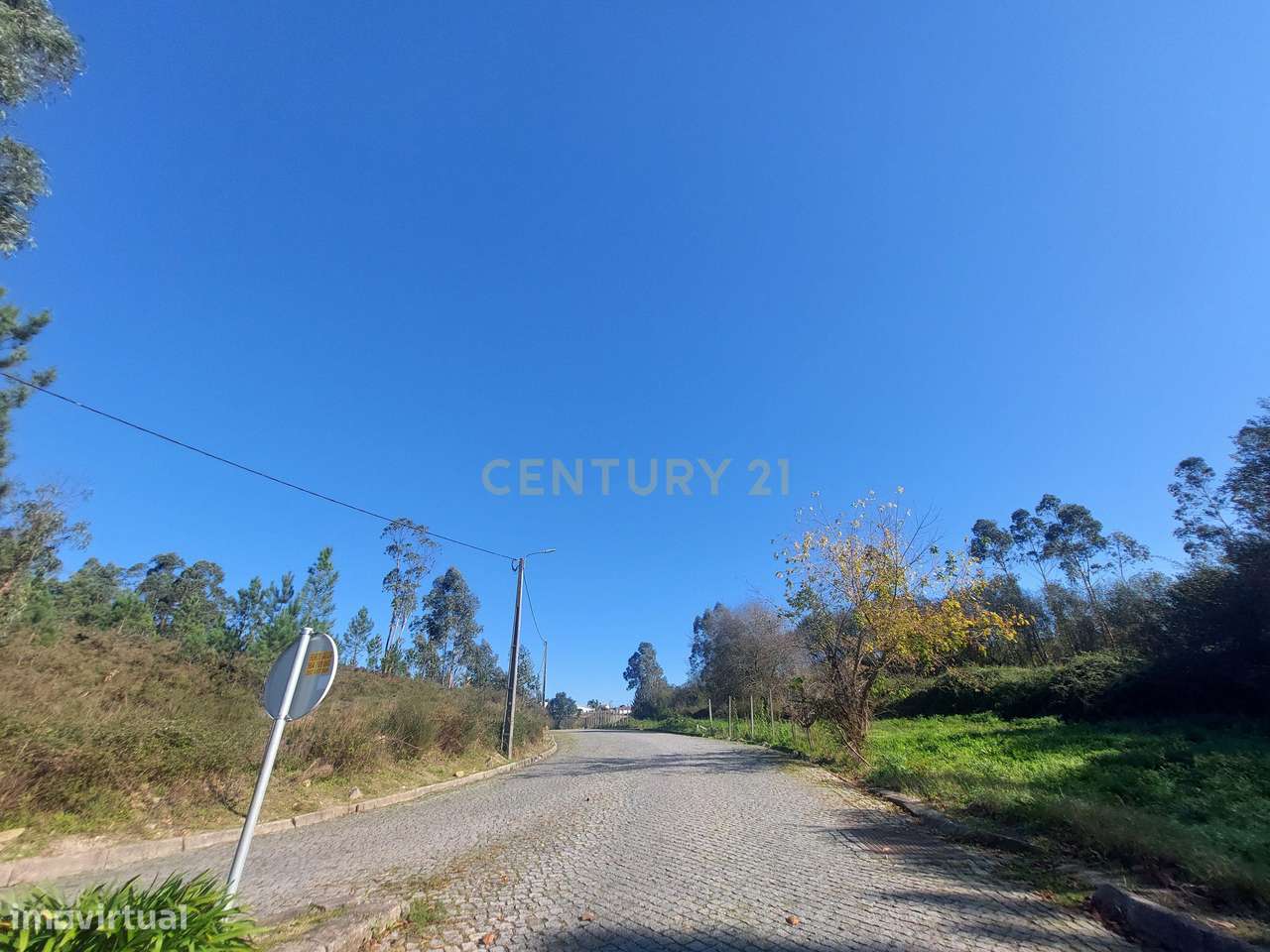 Terreno em Folgosa, Maia - PARA INVESTIDORES - Grande imagem: 4/9