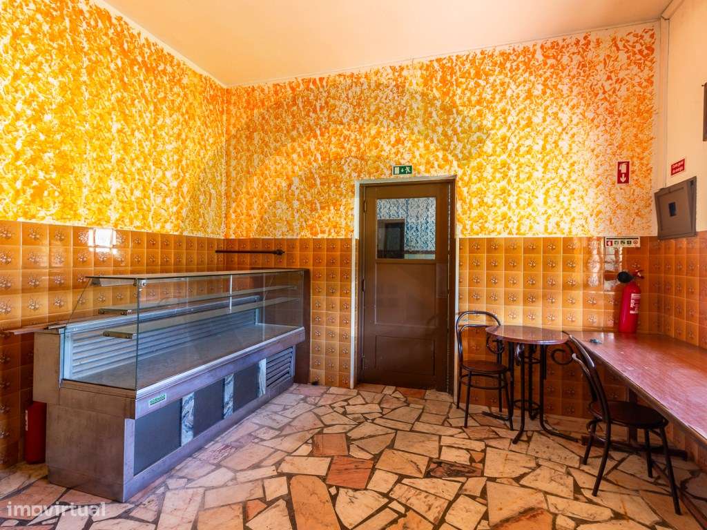 Moradia com negocio no R/C - Grande imagem: 4/14