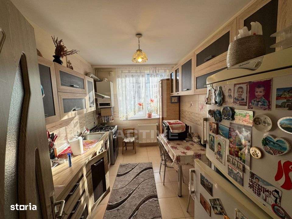 Apartament cu 3 camere  || str Florilor-6