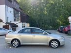 Toyota Avensis 2.0 D-4D Executive - 11