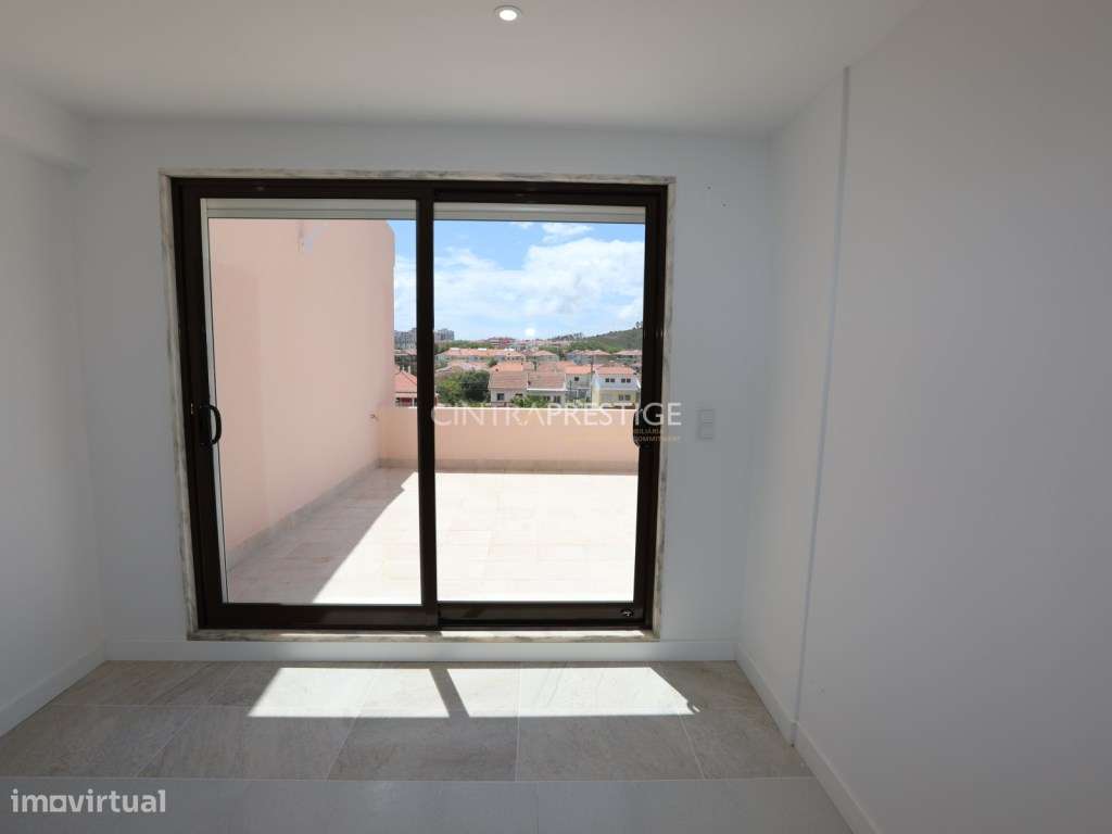 T2 Totalmente Remodelado com Terraço de 20 m² - Algueirão-Mem Martins-14