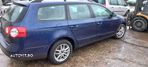 Dezmembram VW Passat 1.6 FSI BLF cod cutie HPB - 3