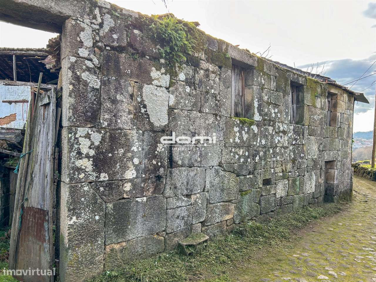 Quinta com 33.250 m² em Tabuadelo – São Pedro do Sul-1