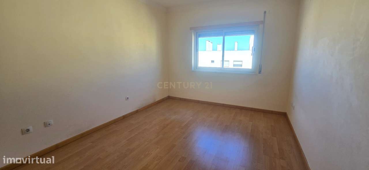 Apartamento T3 nos Fidalguinhos – Barreiro | Espaço, conforto e locali - Grande imagem: 4/22