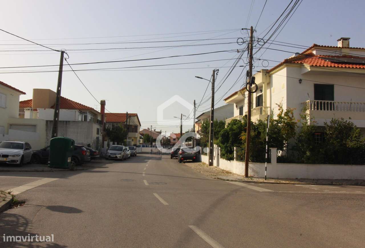 Investimento: Moradia com Lar de Idosos em Pleno Funcionamento!-42