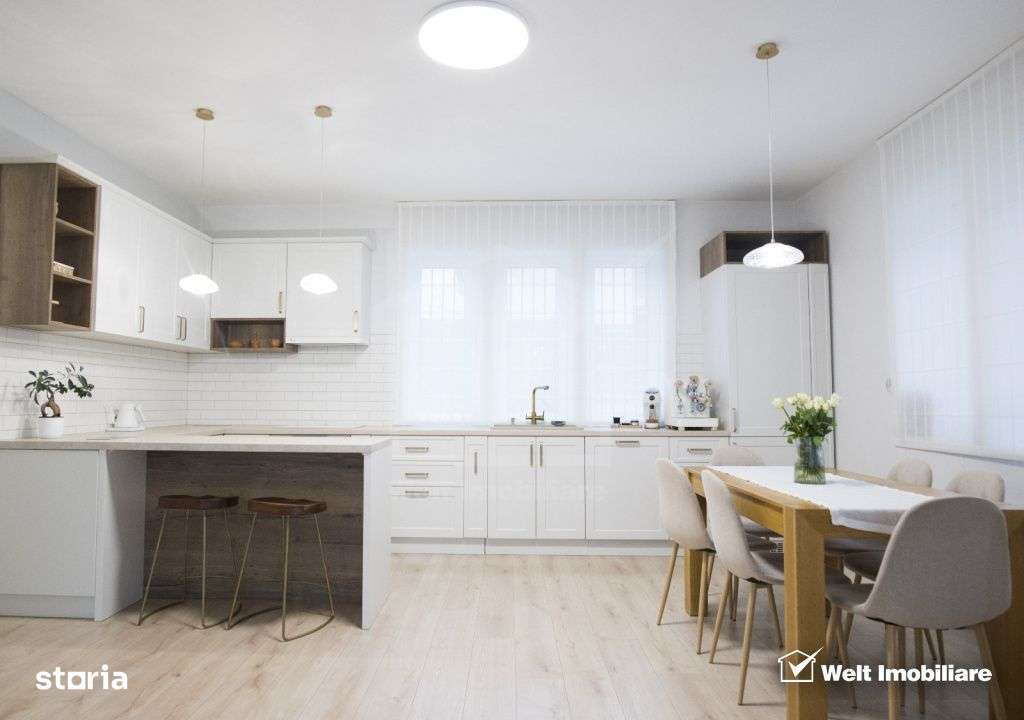 Casa moderna cu panorama superba in Dezmir - Imagine principală: 5/19