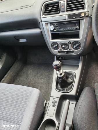 Subaru Impreza 2.0 STI 4x4 - 17