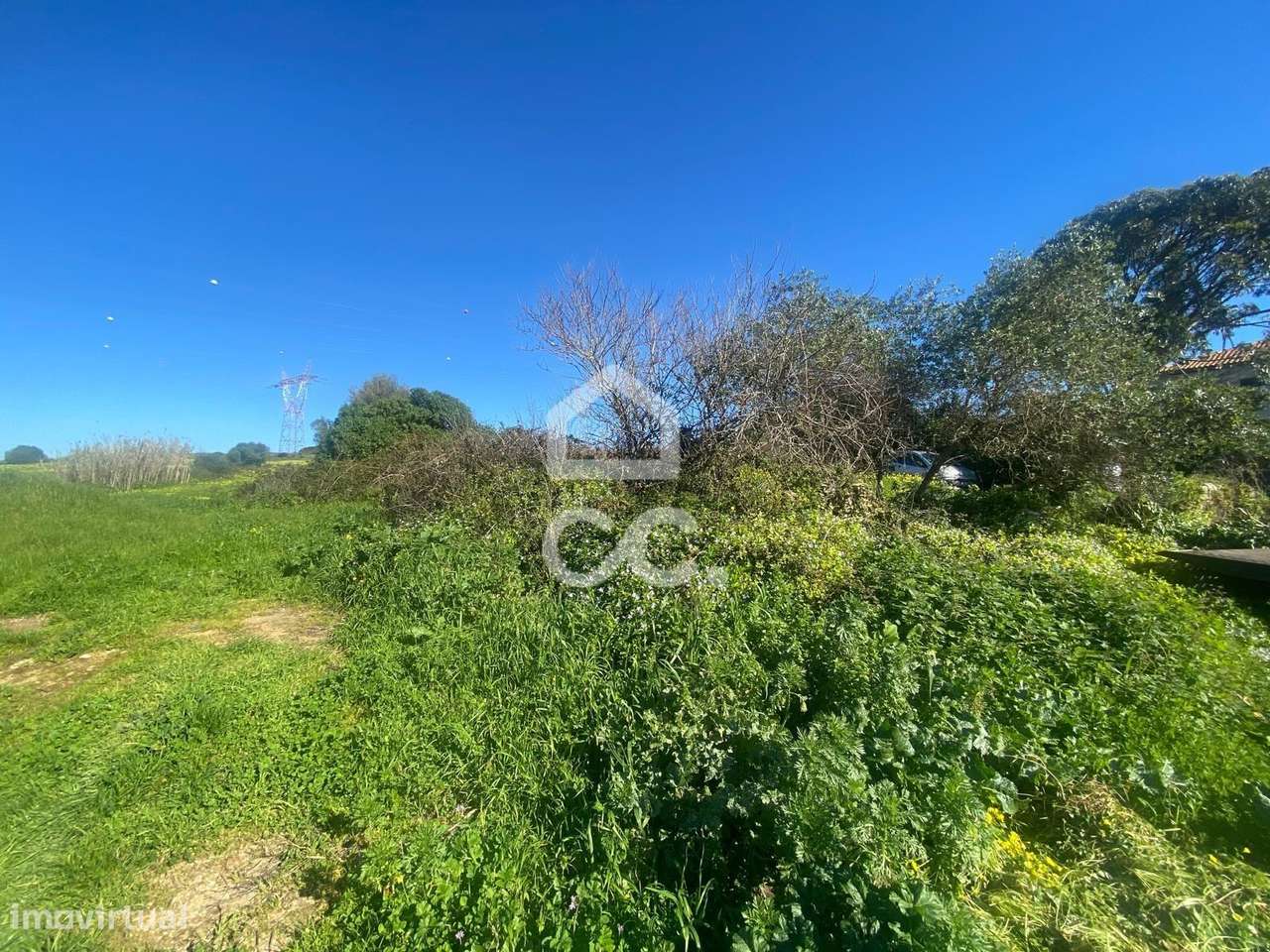 Terreno com vistas panorâmicas em Rio de Mouro, Sintra-1