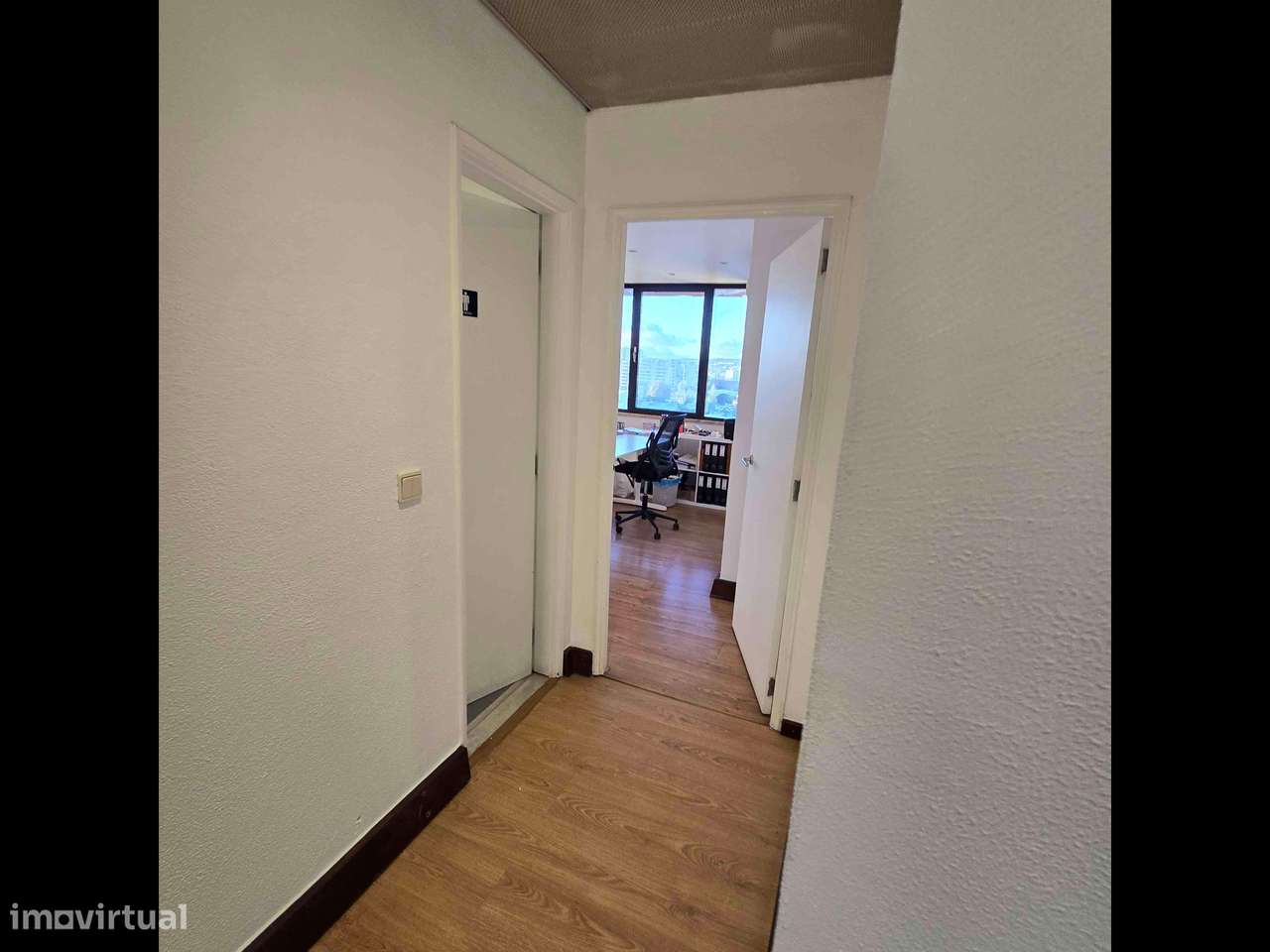 aluga sala em centro de escritórios - Grande imagem: 4/5