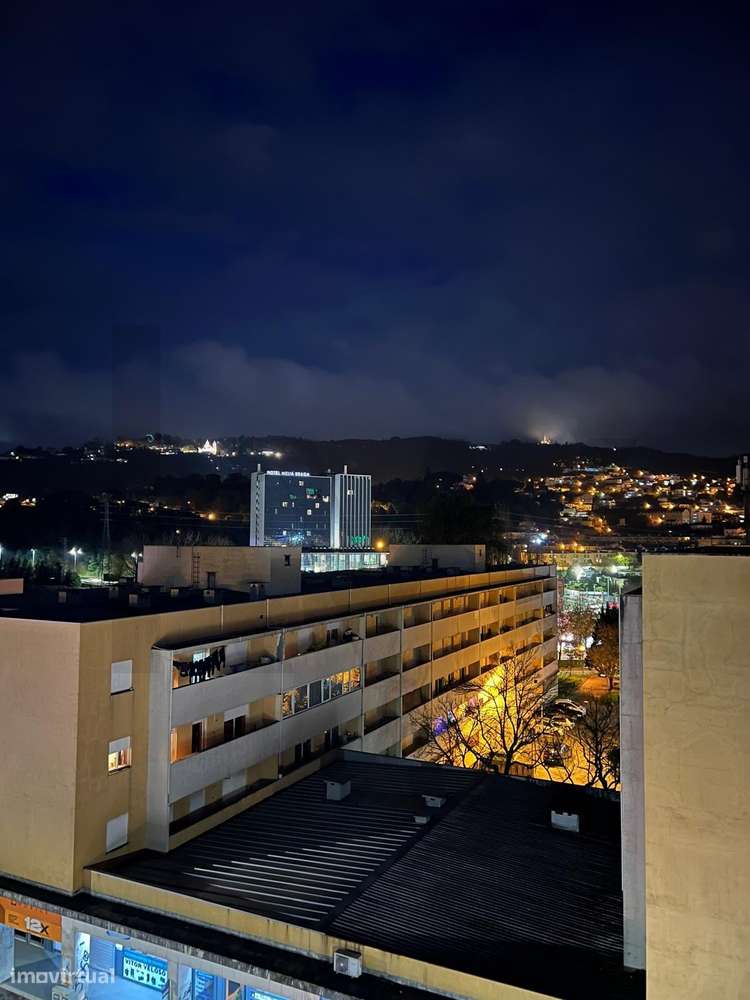 Apartamento T3 com Lugar de Garagem em Braga - Grande imagem: 5/5