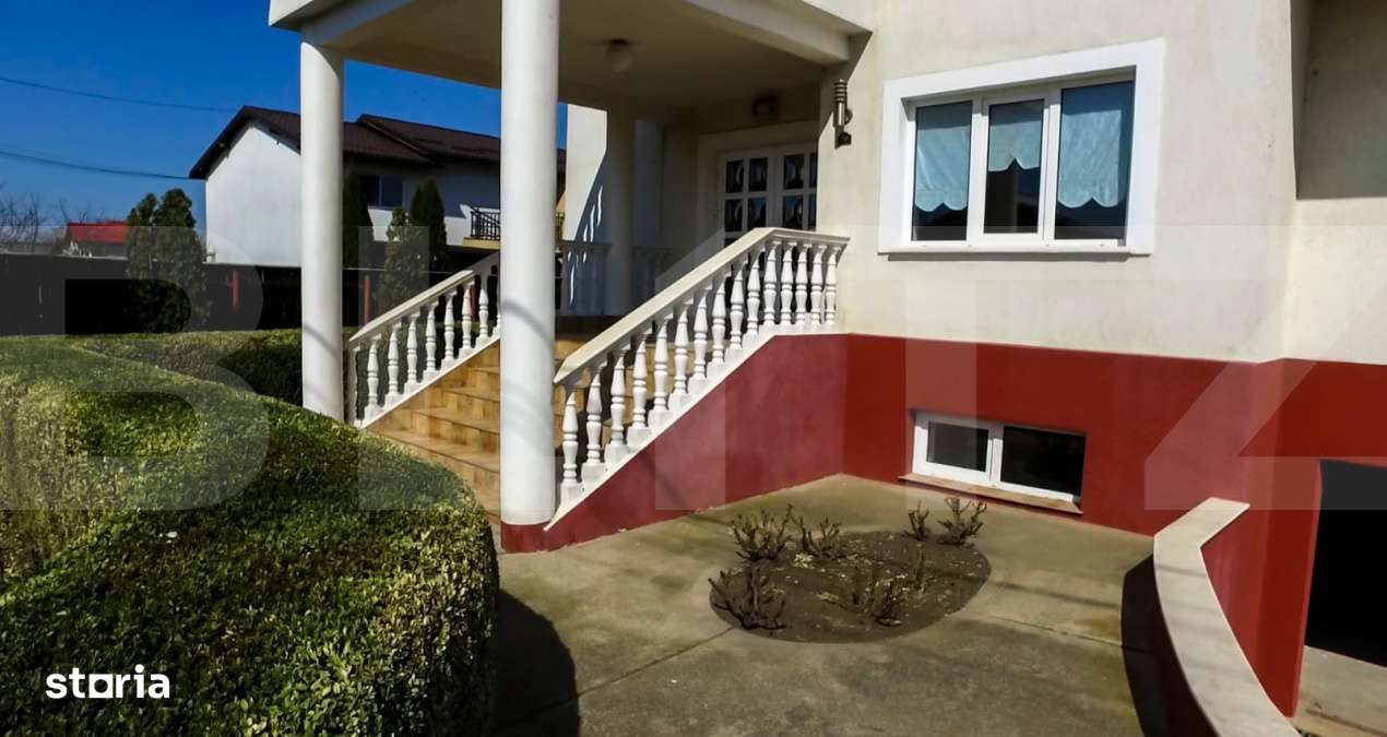 Vila cu demisol si 2 etaje, nefinalizata, pe teren de aproape 3.000 mp - Imagine principală: 1/11