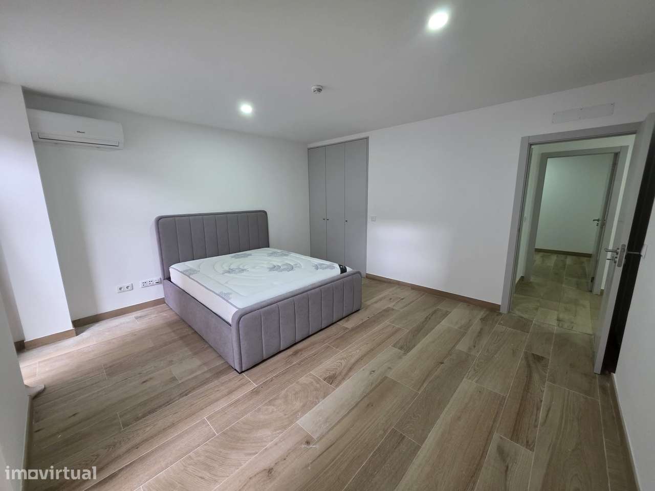 Apartamento T2 | Novo | Jardim Privativo | Batalha-13