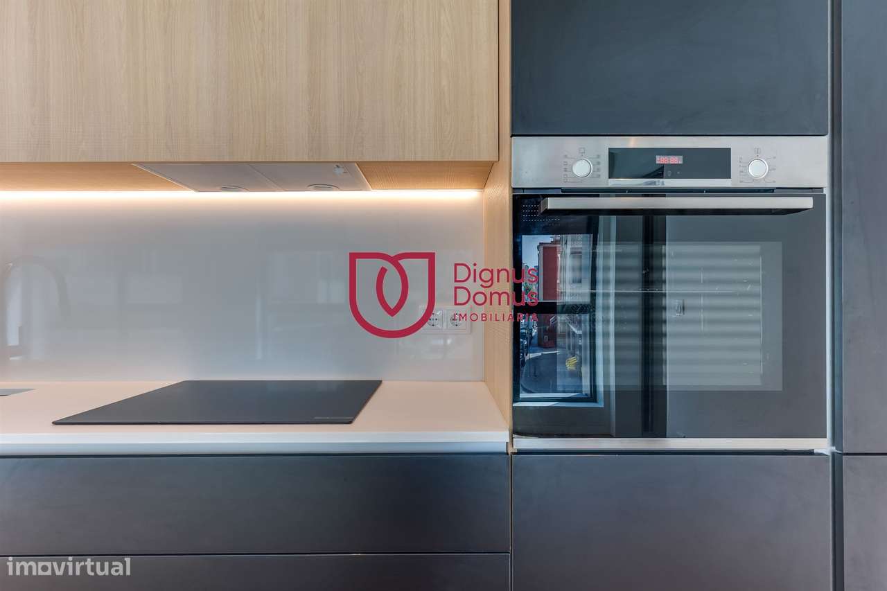 Apartamento T3 com 2 Lugares de Garagem — Centro de Gaia-14