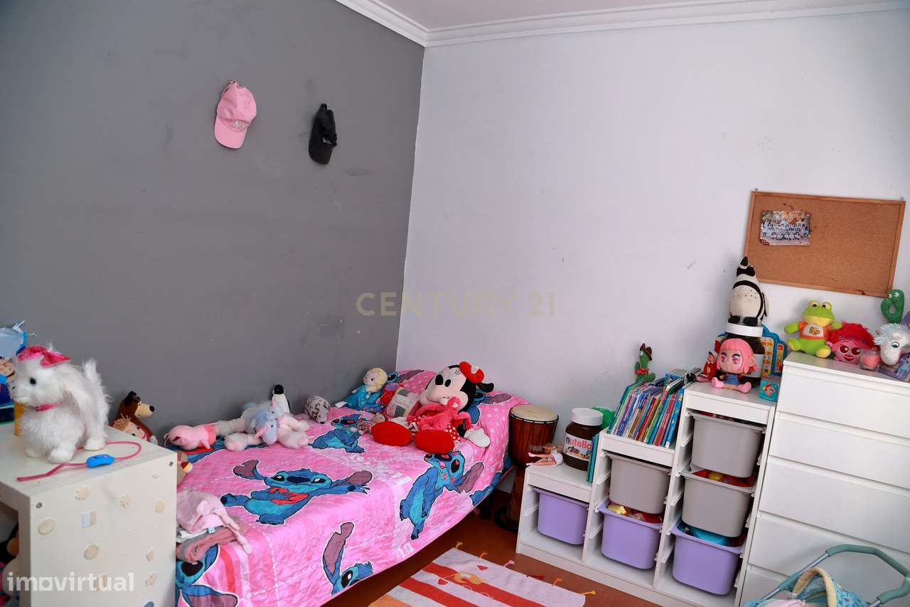 Apartamento T2, 1º andar na Qta. Courela, Paio Pires - Seixal-18